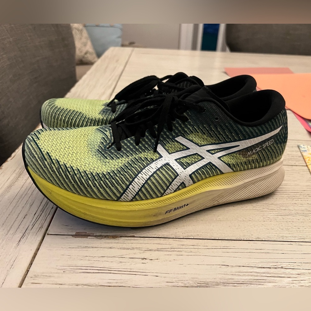 ASICS Magic Speed Men’s US-11.5
